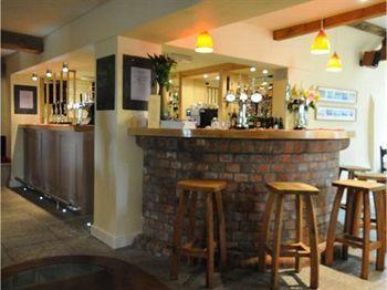Rose & Crown Hotel Athelney Exterior photo